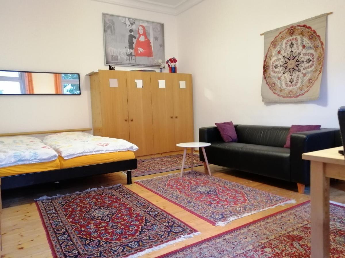 Gemuetliche Wohnung Nahe Zentrum Вена Экстерьер фото