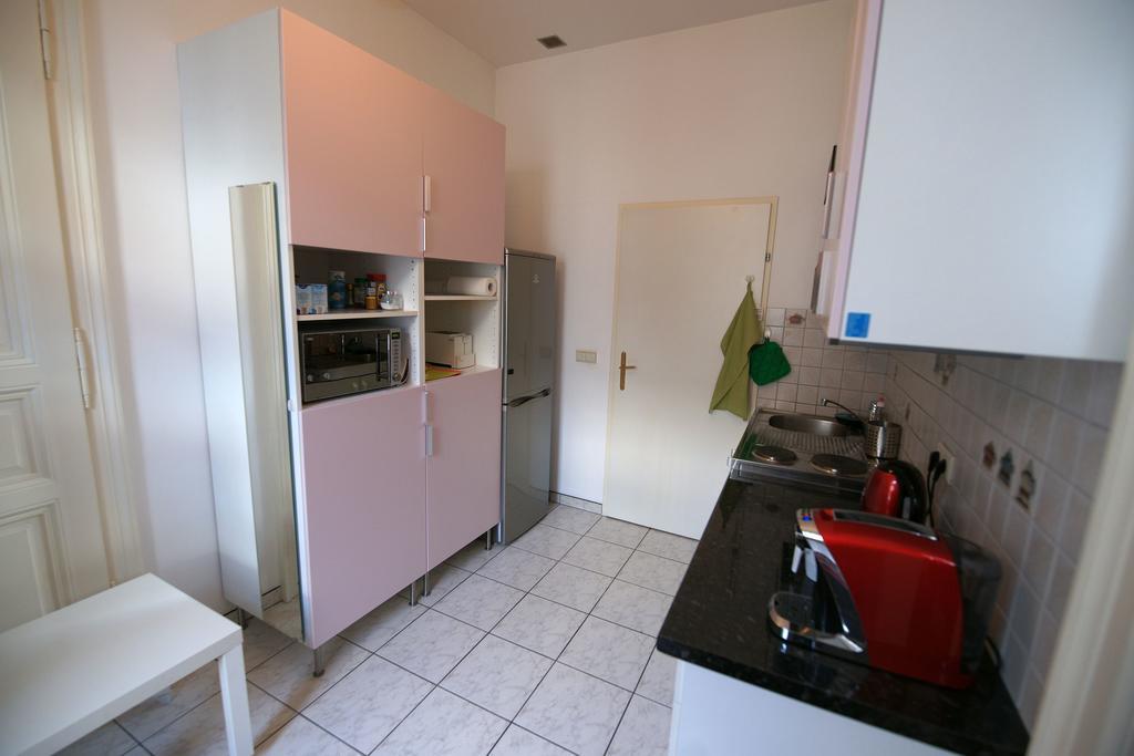 Gemuetliche Wohnung Nahe Zentrum Вена Экстерьер фото