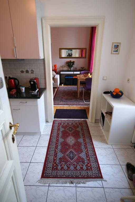 Gemuetliche Wohnung Nahe Zentrum Вена Экстерьер фото